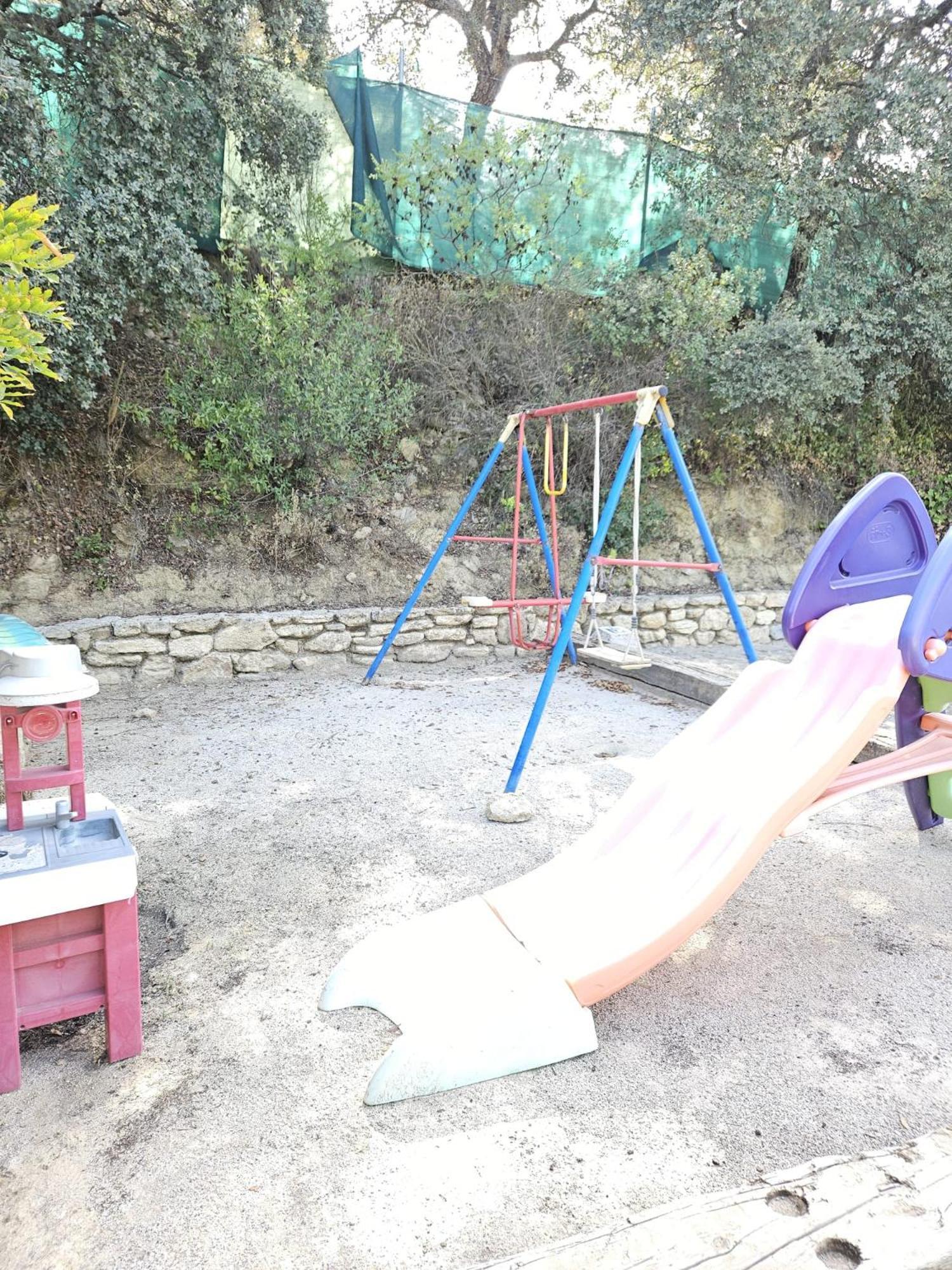 La Casita De Madera Sijuela Holiday home *